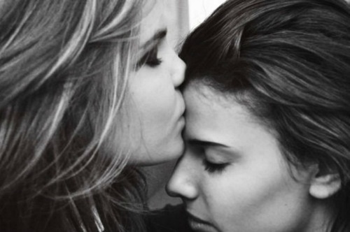Lesbian Love Kissing 99